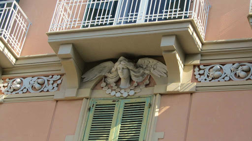 Fregi di balconi (1), da PalazzidiNapoli.it