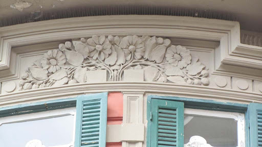 Fregi di balconi (2), da PalazzidiNapoli.it