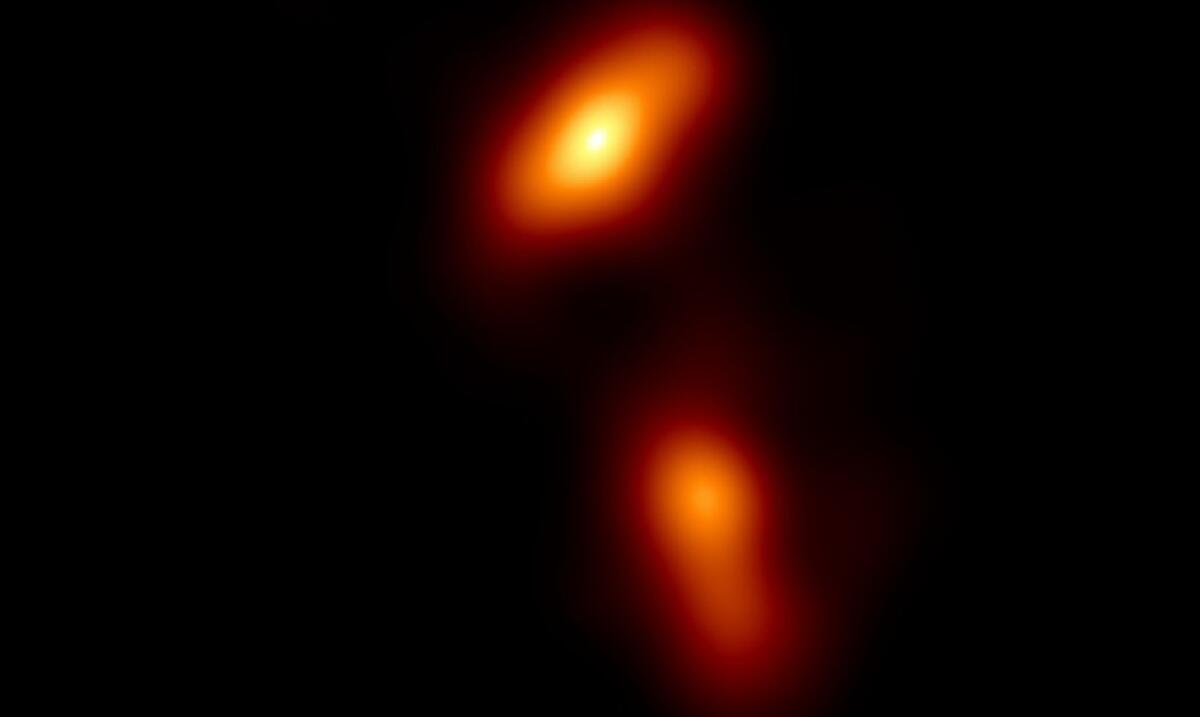 Prima immagine del getto di plasma di un buco nero - 