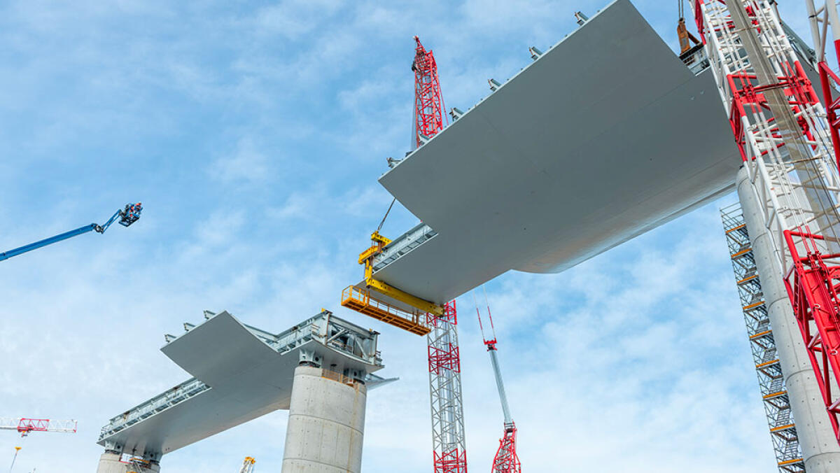 In diretta il posizionamento dell’ultima trave del ponte di Genova - 