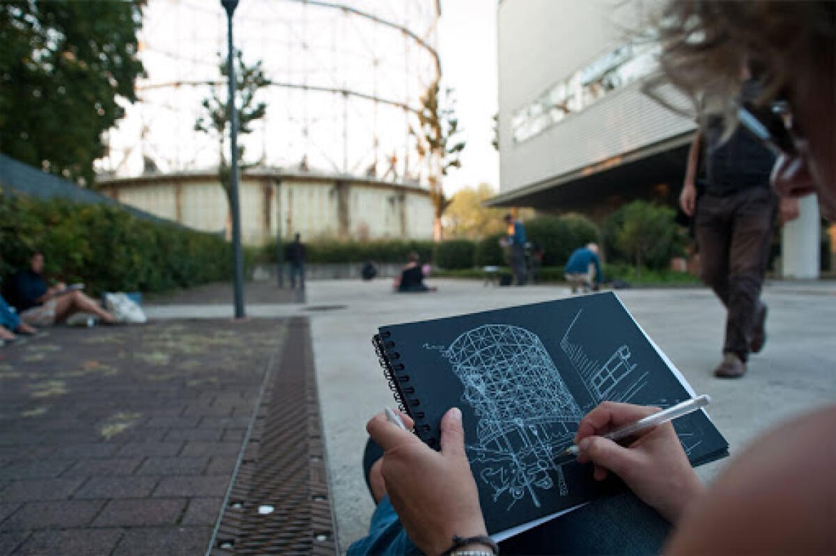 Sketchmob e Coronavirus: sabato l'evento temporaneo per tutti gli appassionati di disegno - https://www.google.com/search?q=draw+architecture&tbm=isch&hl=it&chips=q:draw+architecture,online_chips:still+draw&hl=it&ved=2ahUKEwjkrP37nNfoAhUhgXMKHb6rAo0Q4lYoAnoECAEQGA&biw=1349&bih=576