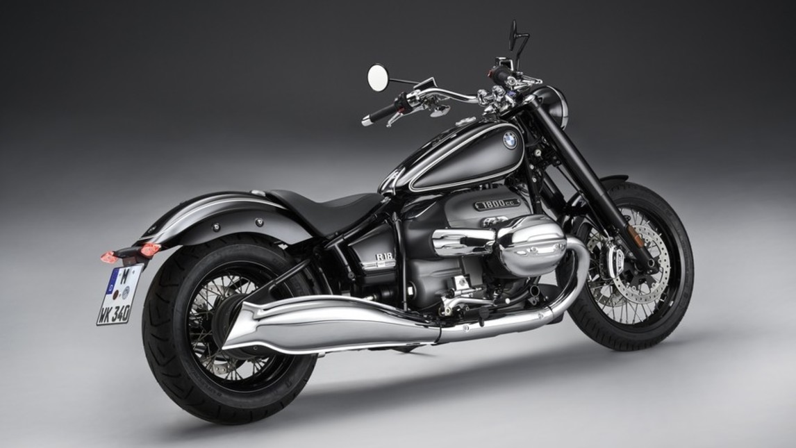 BMW R18