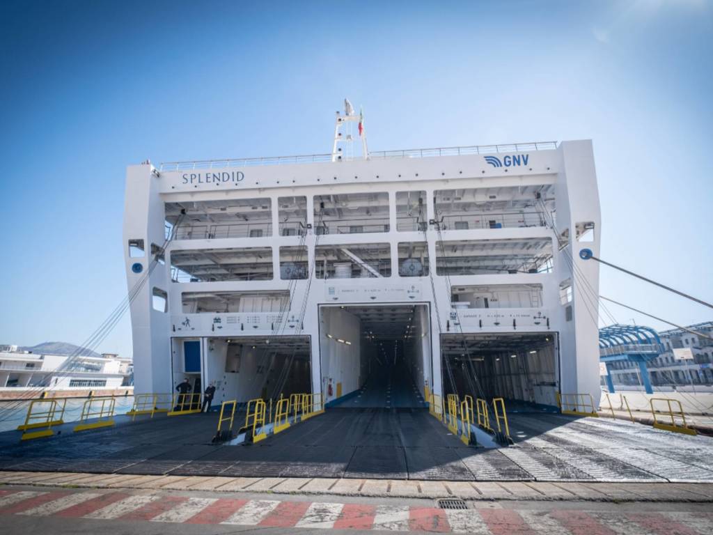 Il traghetto GNV Splendid (2), da PortNews.it