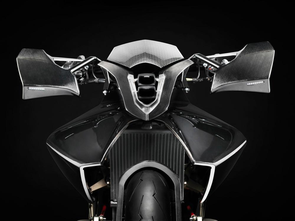 Vyrus Alyen, la super moto con motore Ducati Superquadro