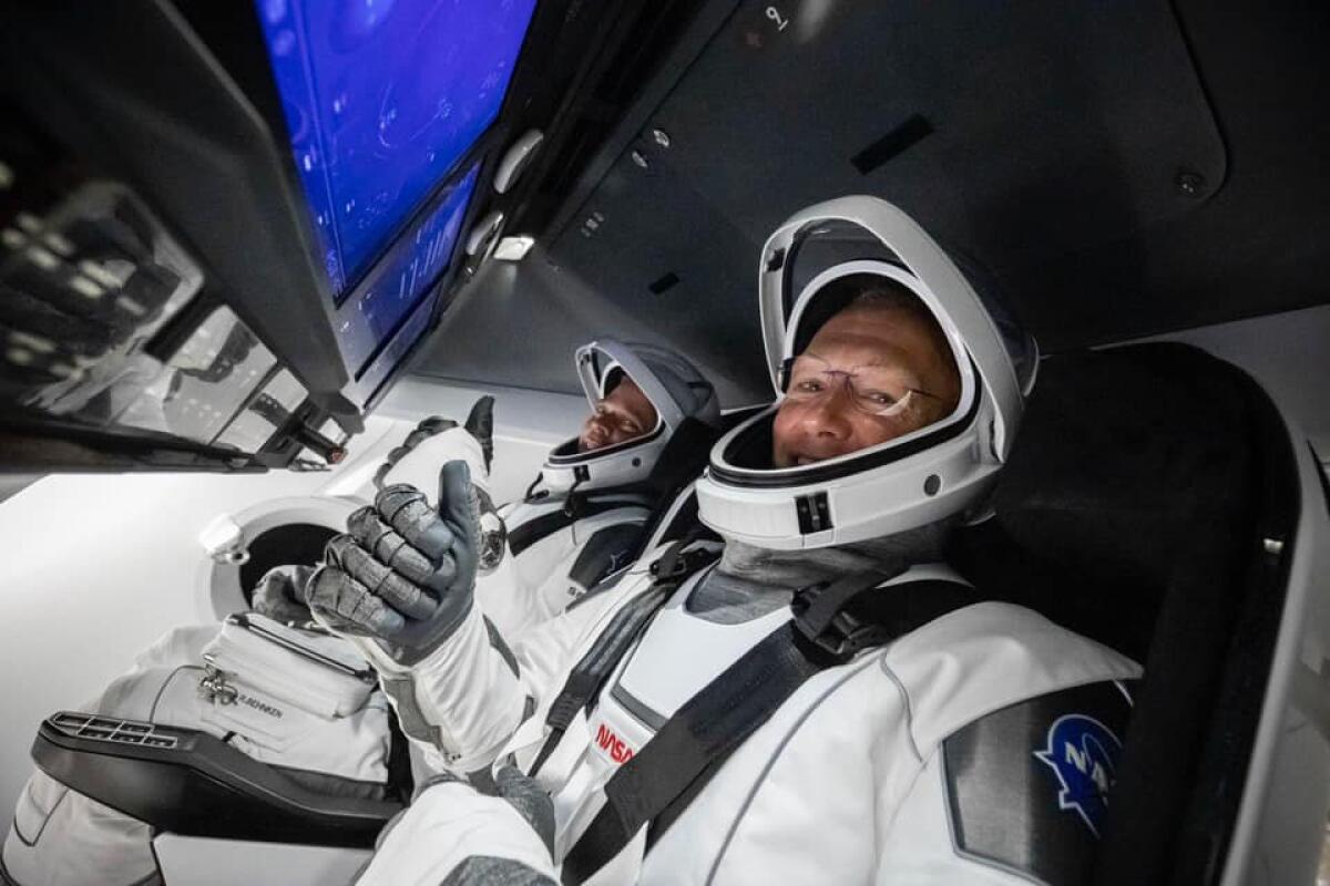 Bob & Doug arrivati sull'ISS a bordo della Dragon Endeavour - 