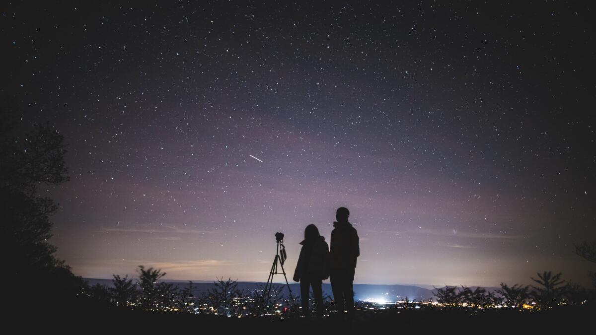 L'osservazione astronomica amatoriale e l'importante contributo dato dai “dilettanti” - Foto di Yuting Gao da Pexels