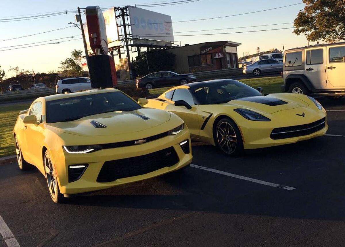 Hertz in bancarotta: Corvette, Camaro, e altri gioiellini sono in saldo - 