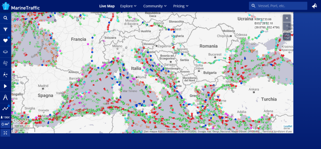 AIS: un modo pratico per mappare le rotte delle navi