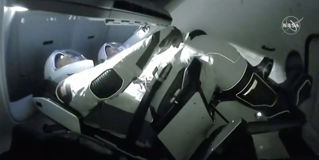 Bob & Doug arrivati sull'ISS a bordo della Dragon Endeavour