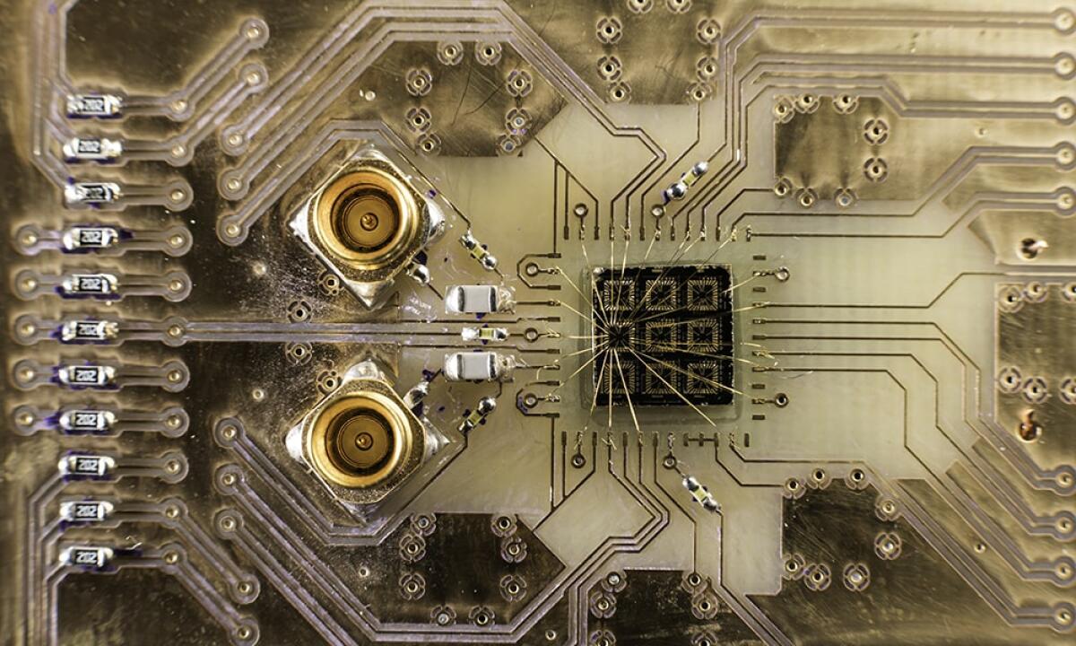 Teletrasporto quantistico, potrebbe essere possibile anche tra elettroni - 