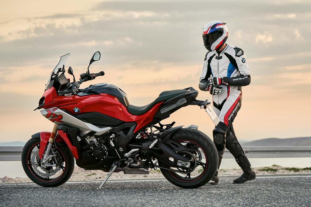 BMW S 1000 XR: il Crossover bavarese che non conosce compromessi - superbikeitalia.it