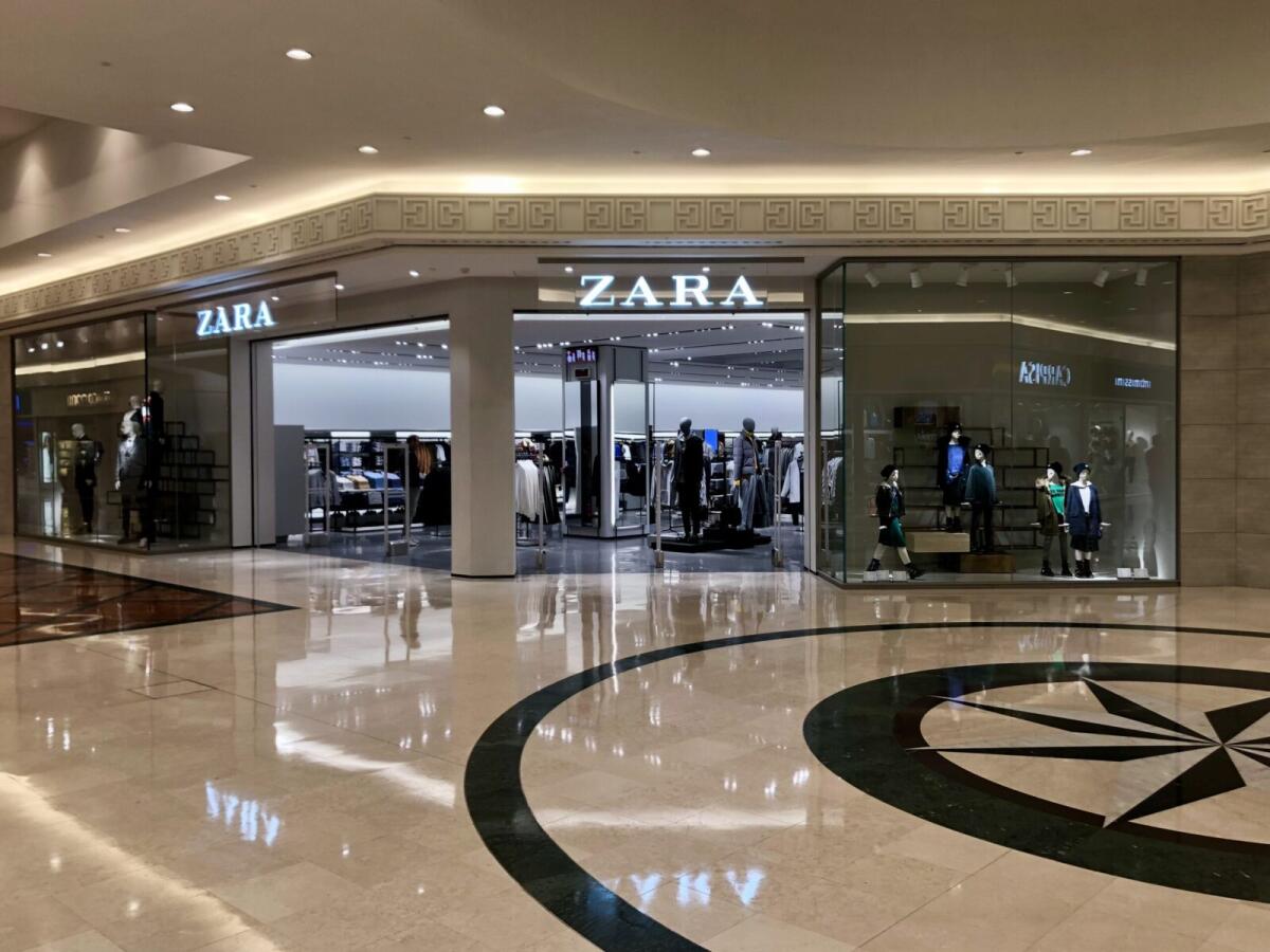 Zara chiude 1.200 negozi e va all-in sull'e-commerce - 