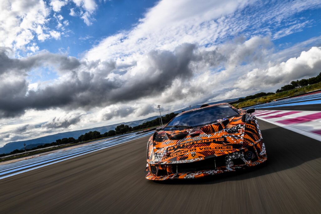 Nuova Lamborghini SCV12Lamborghini.com