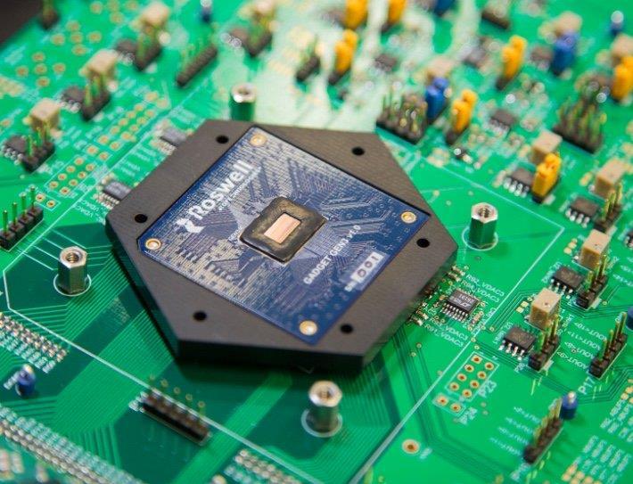Biochip di Roswell. Credits: www.roswellbiotech.com