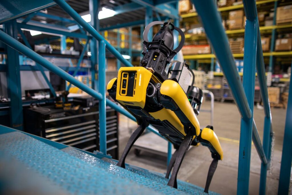 Spot: il cane robot nella lotta contro il Coronavirus