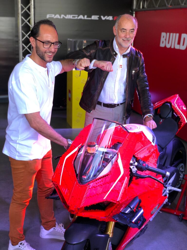 Ducati Panigale V4R Lego