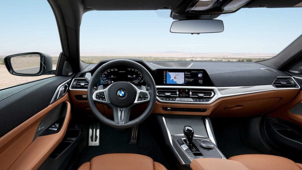 Interni della BMW Serie 4 2020