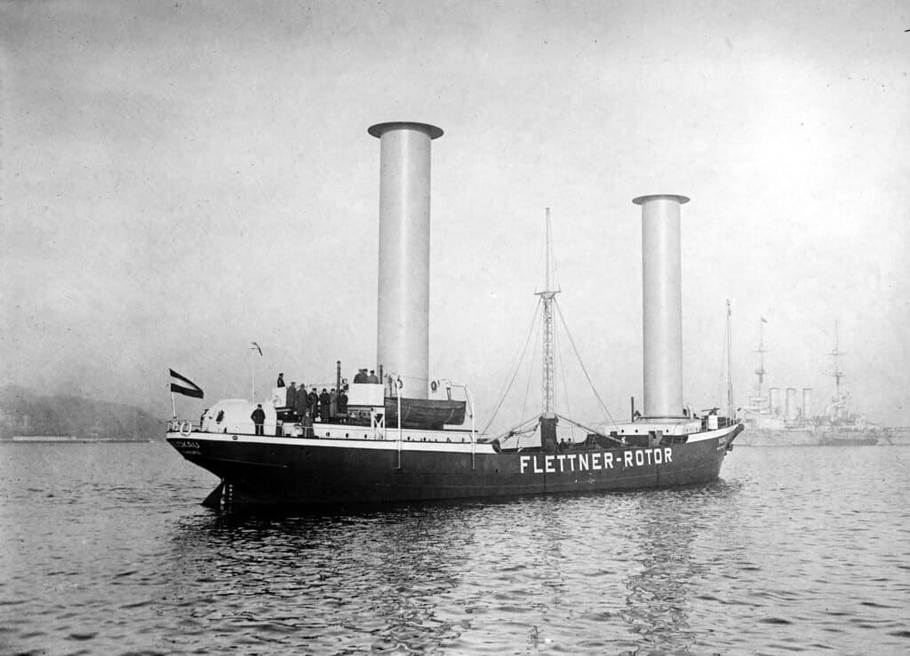 La nave Baden Baden (Buckau), la prima nave dotata di rotori Flettern (Library of Congress - Questa immagine è disponibile presso la Divisione Stampe e Fotografie (Prints and Photographs Division) della Biblioteca del Congresso sotto l'ID digitale ggbain.