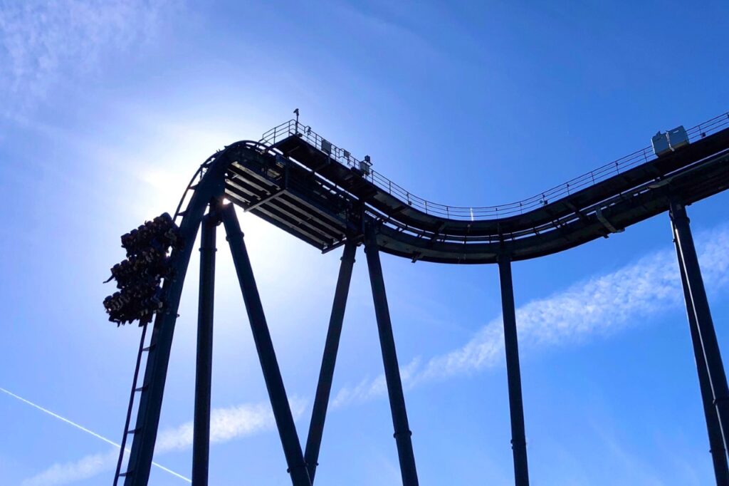 Vertical drop coaster