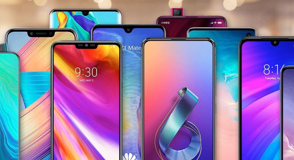 Smartphone: come ci si informa per l'acquisto - 
