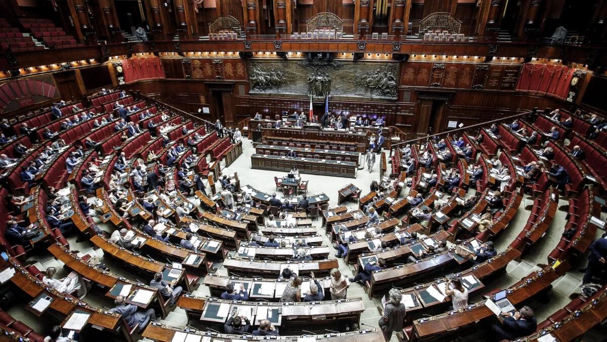 Ma quanto guadagna un politico? Sono tutti benestanti? - 