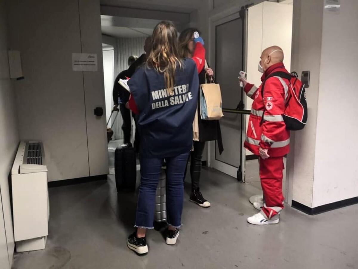 COVID-19: mascherine, test e chiusure in caso di seconda ondata - 