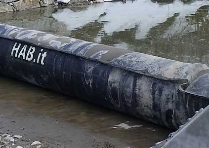 Sbarramento gonfiabile per ridurre rischio di esondazionefonte: hab.it