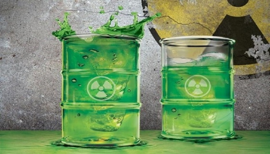 coolgizmotoys.com/2012/02/radioactive-polluted-glass.html