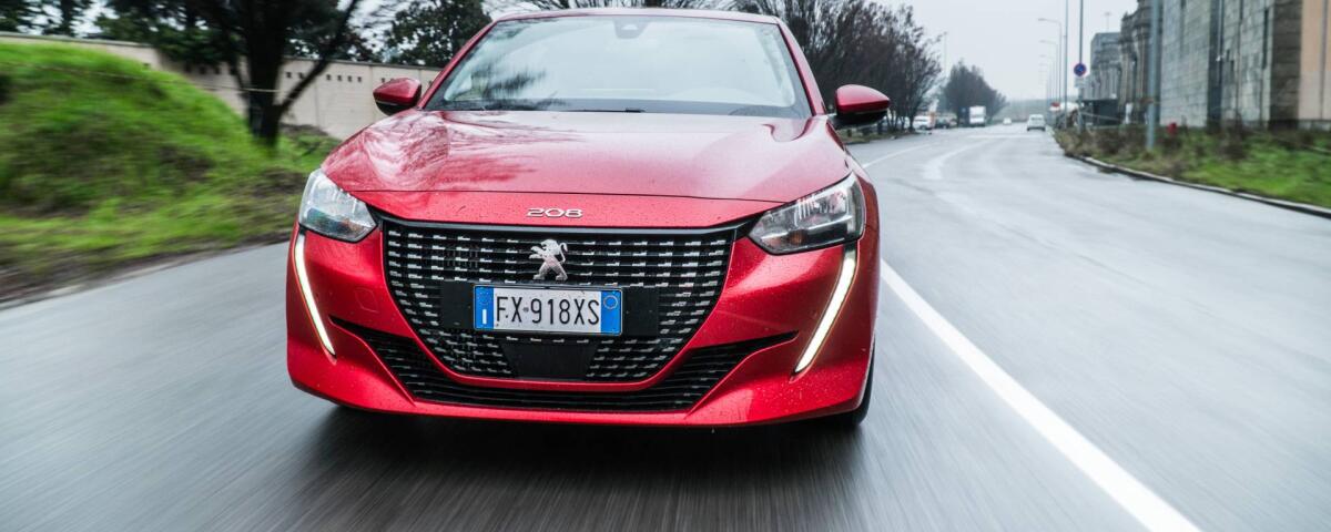 Peugeot 208 active 75cv, il piccolo leone elegante da città - PH: Peugeot.it