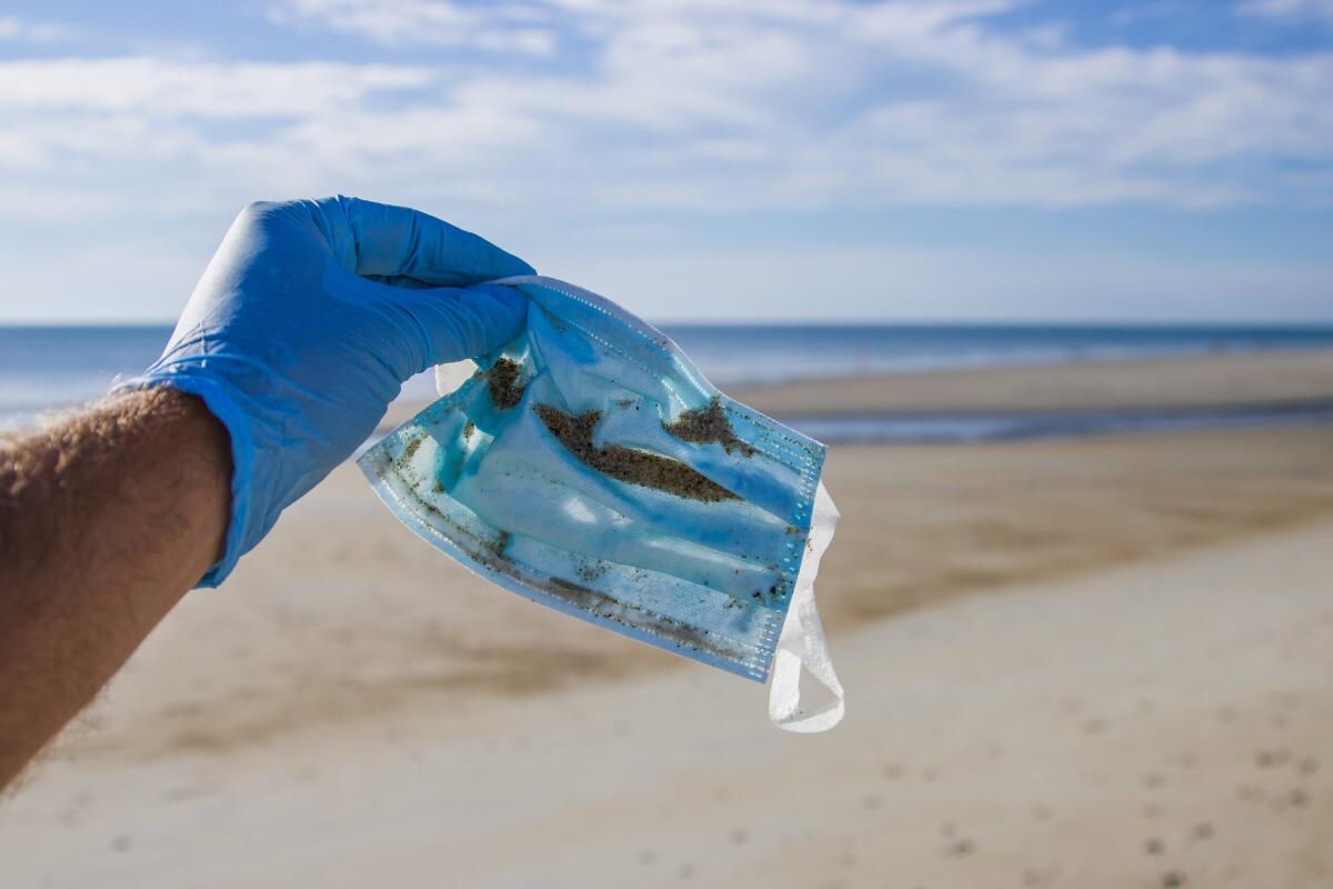 Mascherine e ambiente: dalla plastica nuovi biocombustibili - unsplash.com
