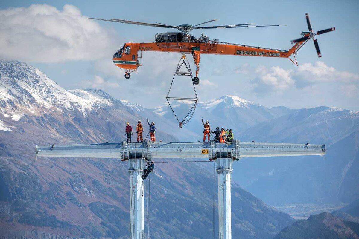 Erickson Aircrane S-64: come si è evoluta la "gru volante" nel tempo? - 