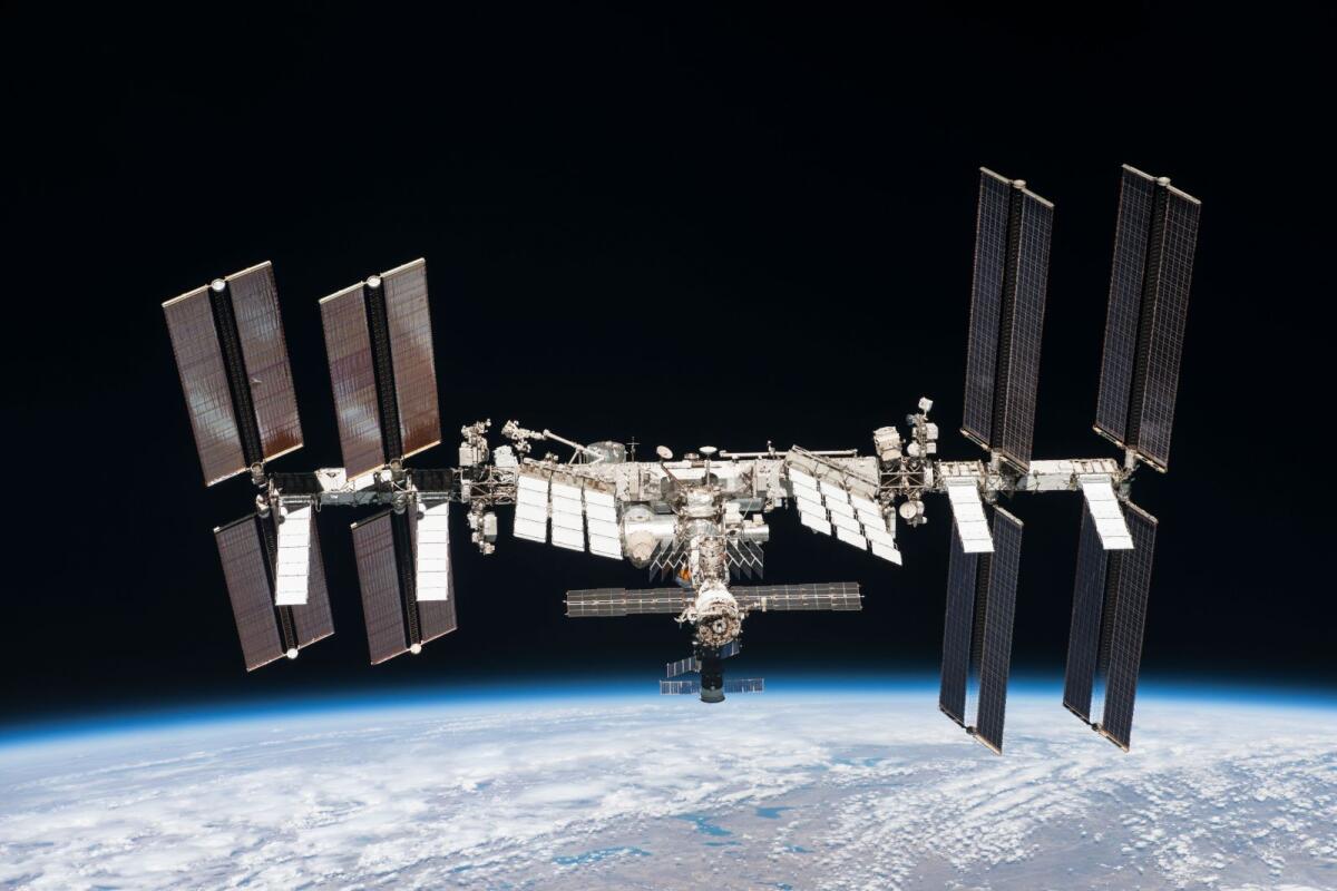 Pericolo space junk: la ISS costretta a manovra di emergenza - 