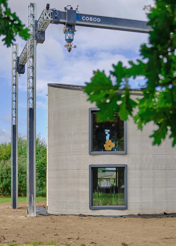 Particolare dell'edificio 3D stampato da Kamp C.  PH: designboom.com