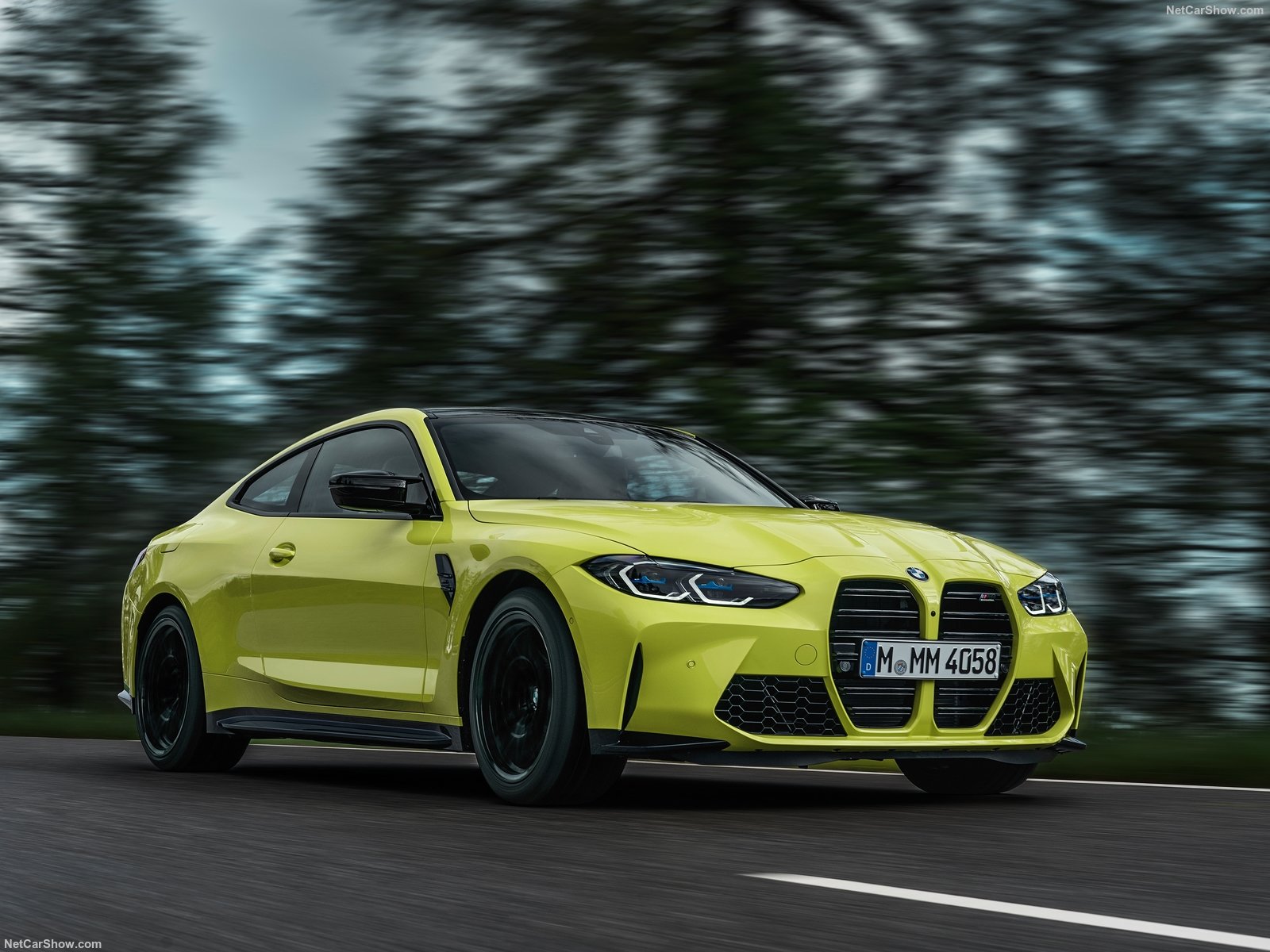 Nuova BMW M4 Coupe Competition: la berlina da 510 cv