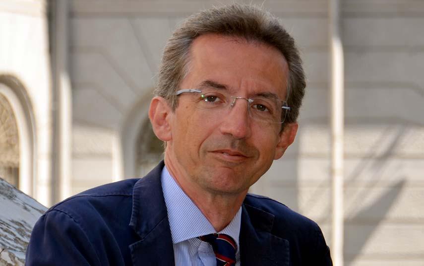 Il ministro dell'università Manfredi, da miur.gov.it
