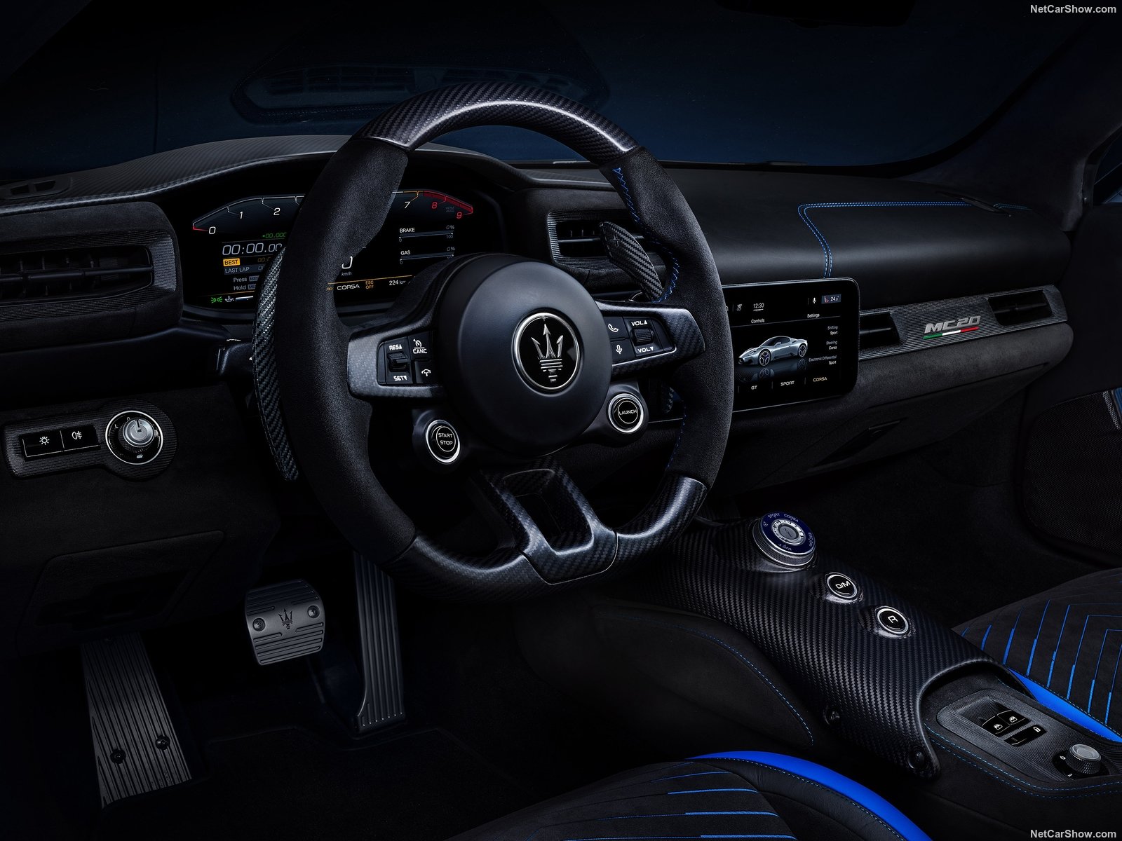 Gli interni della Maserati MC20
