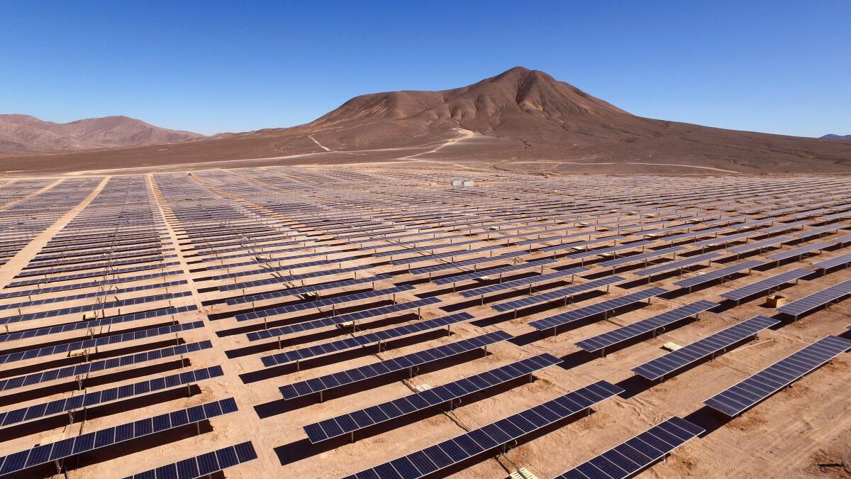 Domeyko: il nuovo parco solare di Enel Green Power in Chile - unsplash.com