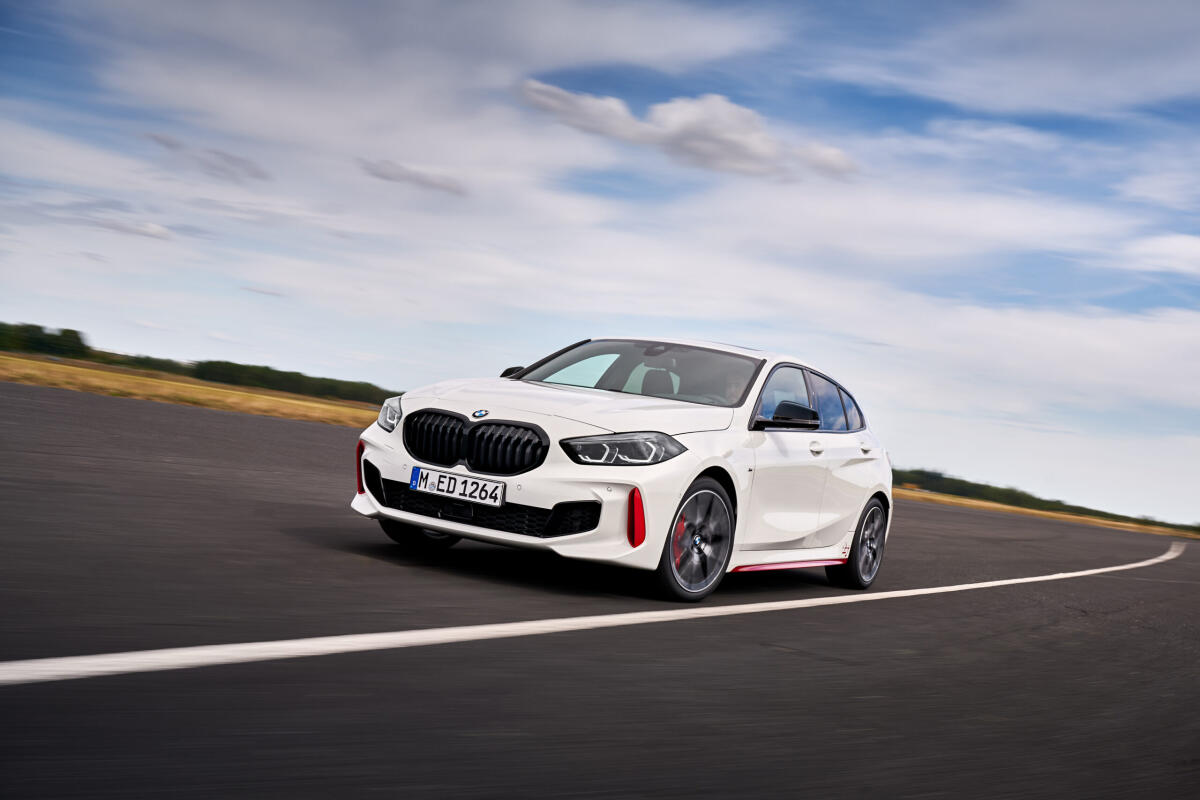 BMW Serie 1 128ti, ecco una nuova rivale della VW Golf GTI - 