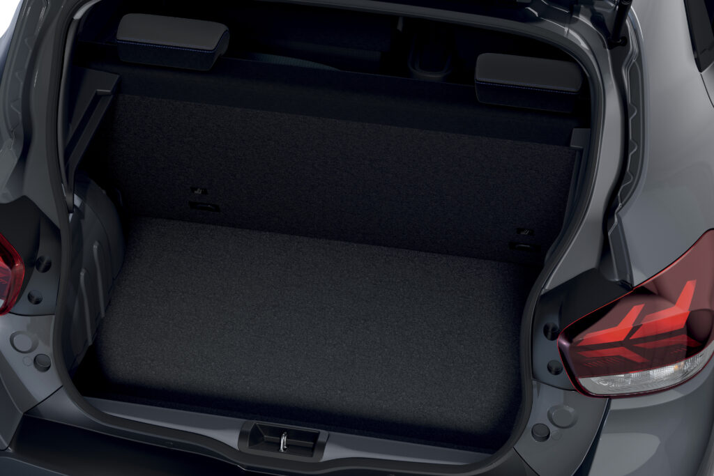 Il bagagliaio della Nuova Dacia Spring Electric