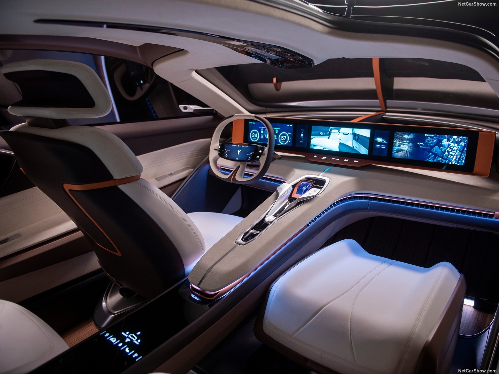 Gli interni della Italdesign Voyah i-LAND