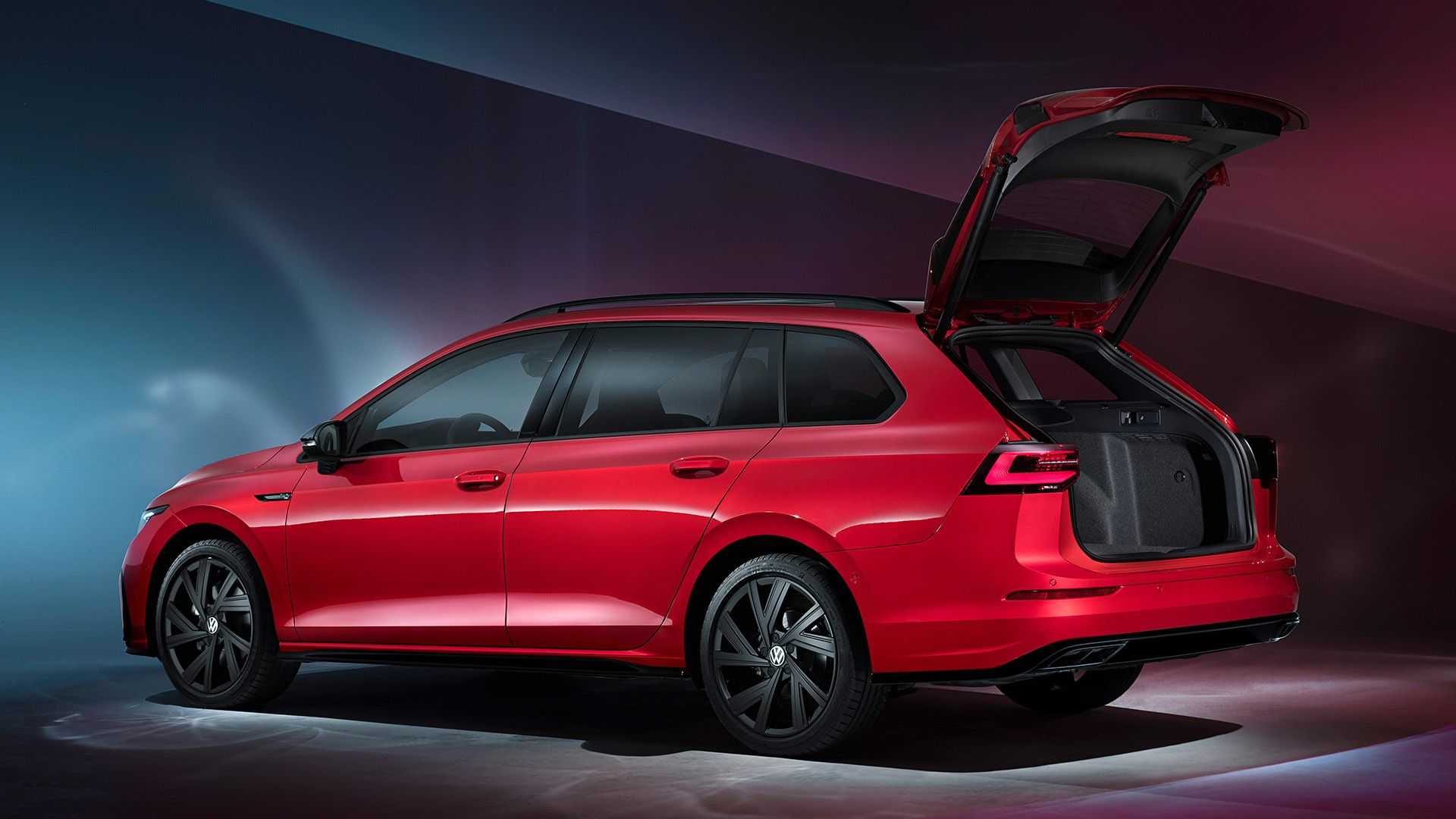 Nuova Volkswagen Golf 8 Variant