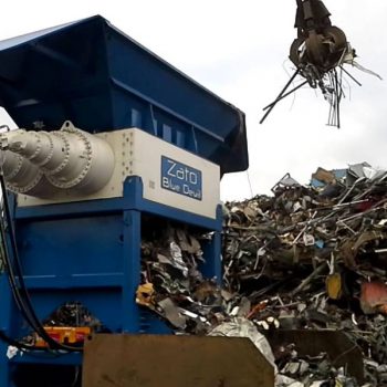 Nella foto: frantumazione materiali ferrosi. Credits: https://www.ecosmalt.it/frantumazione-materiali-ferrosi-cormano/