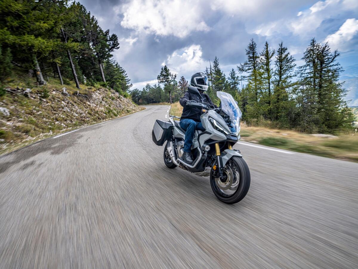 Honda X-ADV 750 2021: tutte le novità del SUV a due ruote giapponese - 