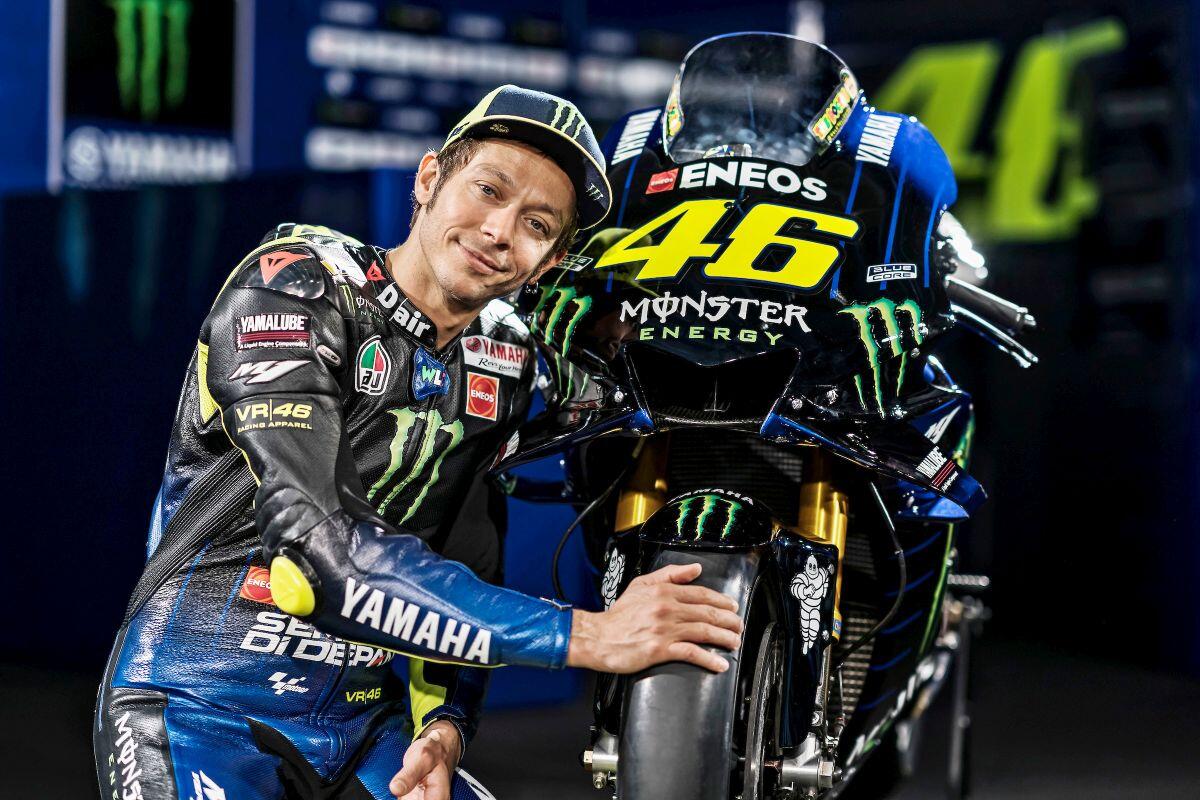 Valentino Rossi Covid: nuovamente positivo al tampone. Sostituito a Valencia - Valentino Rossi Covid: nuovamente positivo al tampone. Sostituito a Valencia