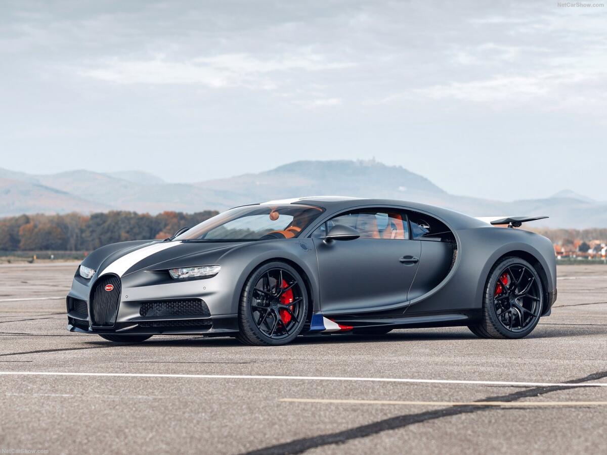 Bugatti Chiron Sport Les Legendes du Ciel: dedicata agli aviatori - Bugatti Chiron Sport Les Legendes du Ciel: dedicata agli aviatori