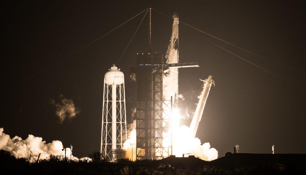 La missione Crew 1 di SpaceX è partita con successo verso la ISS - 