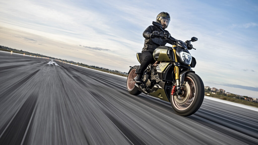 La nuova Ducati Diavel 1260 Lamborghini