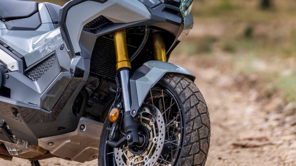 Honda X-ADV 750 2021: tutte le novità del SUV a due ruote giapponese