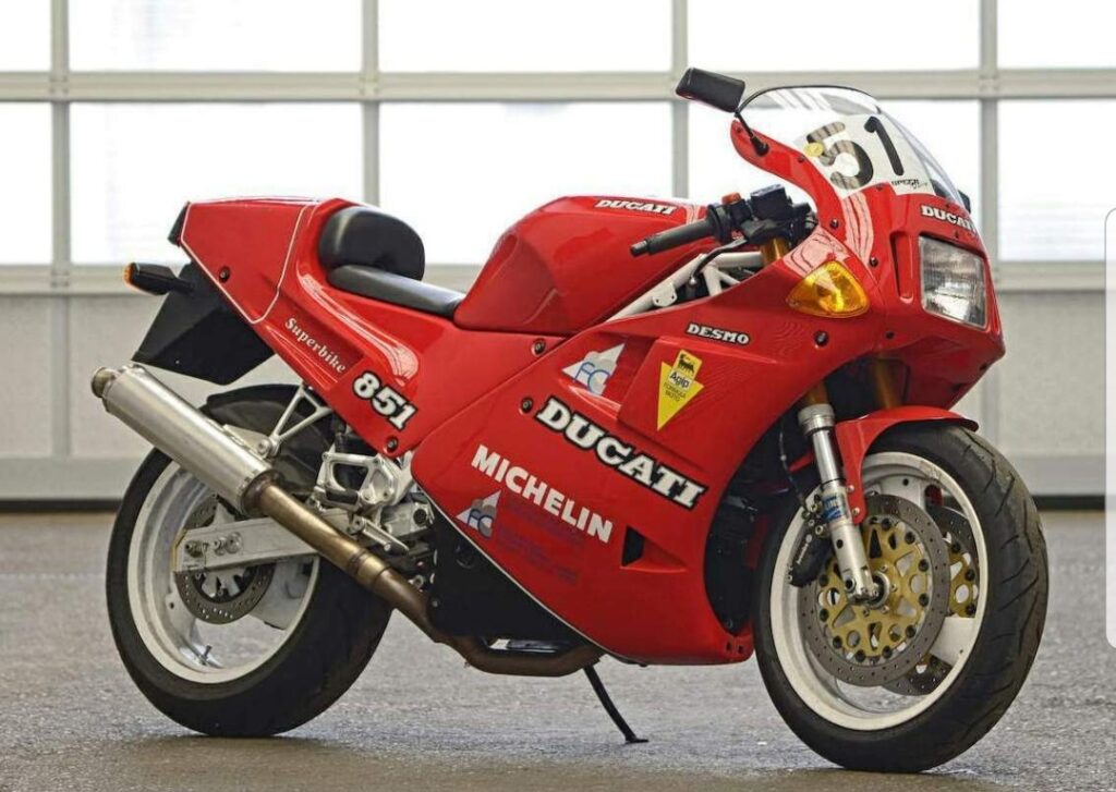 Ducati 851 SP2, 1990.  Credits: motorcyclespecs