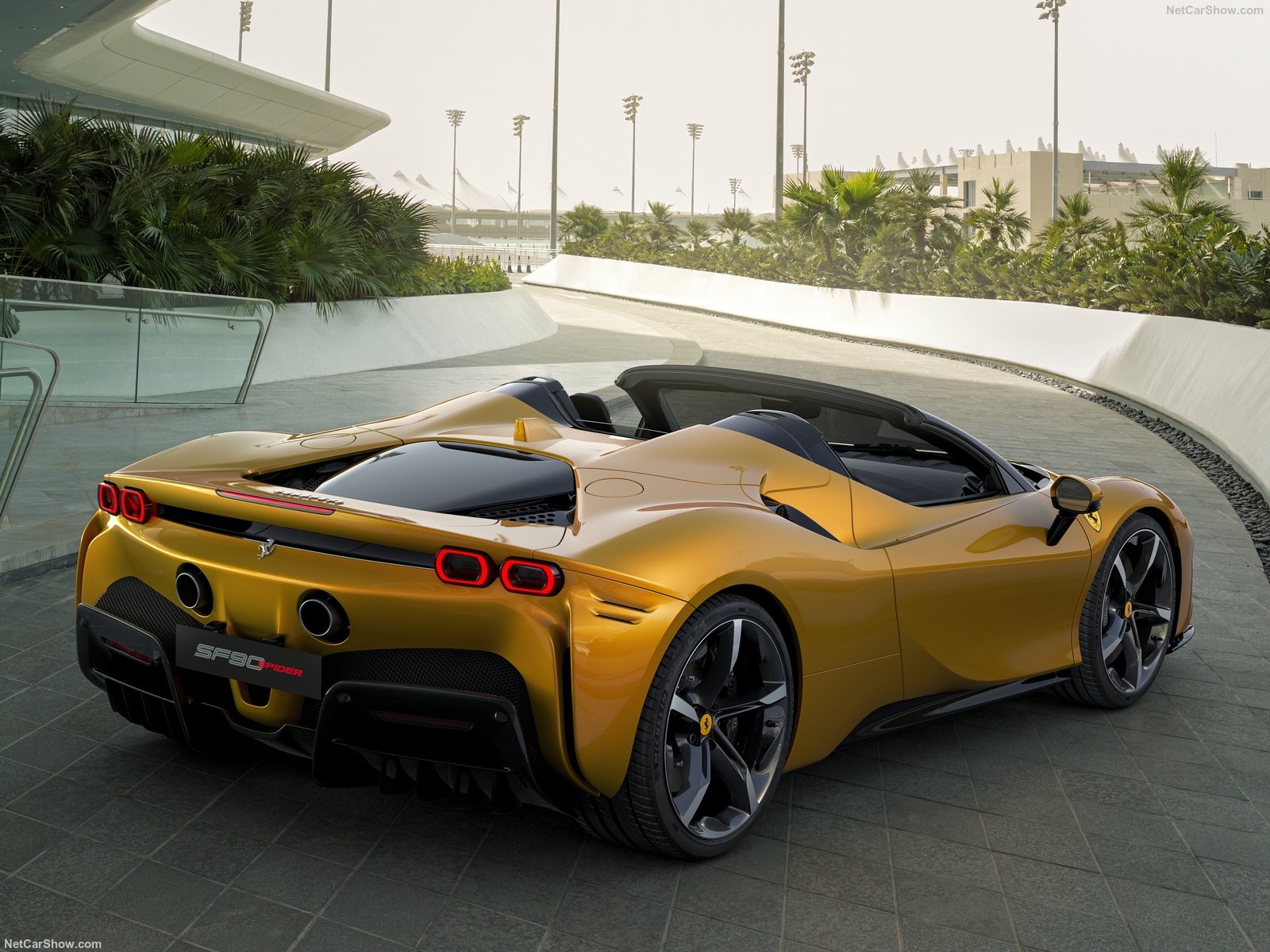 SF90 Spider